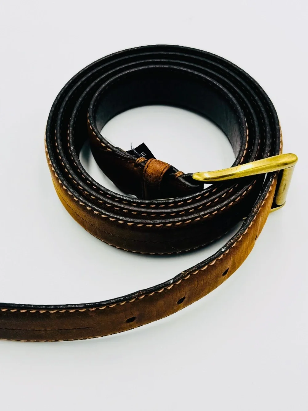Roundtree & Yorke Leather Belt Mens 54 Oiled Chamois Cowhide Brass Big and Tall